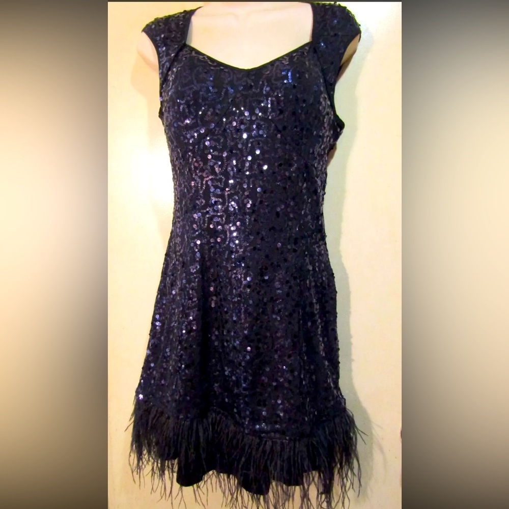 Vicky and Lucas Black sequin and feathers party dress M